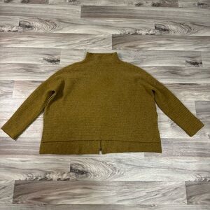 Free People Arctic Fox Zip Back Sweater in Olive Green Size Medium